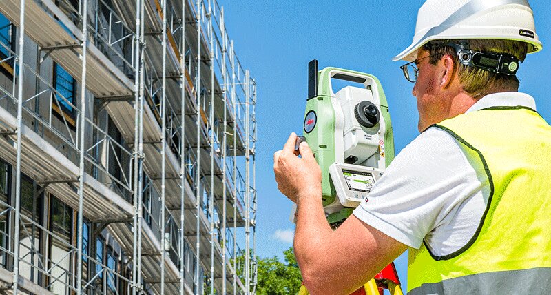 Surveying-for-a-Construction-Robot-True-Human-Machine-Collaboration